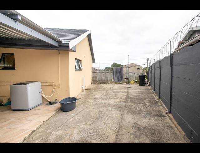 3 BEDROOM HOUSE FOR SALE IN AMALINDA